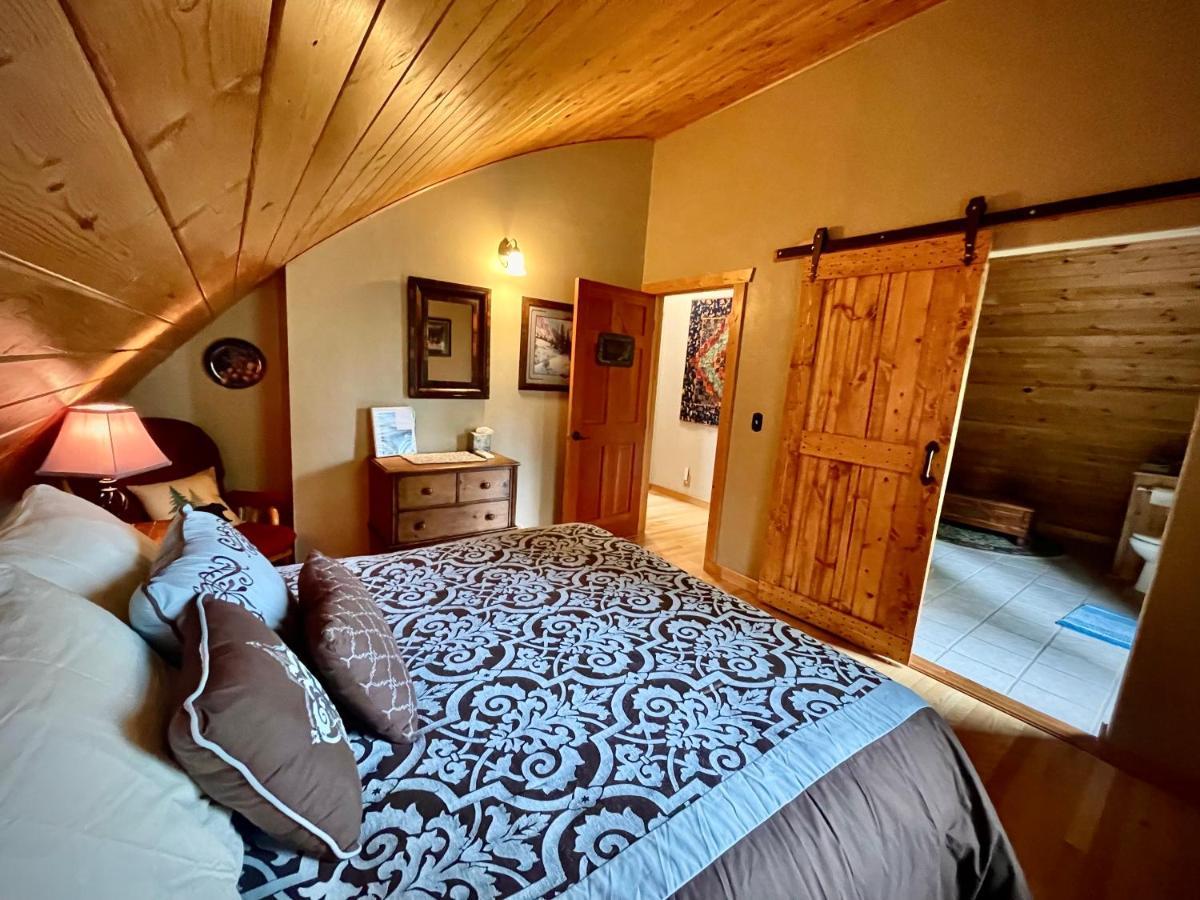 Moss Mountain Inn Колумбия-Фолс Экстерьер фото